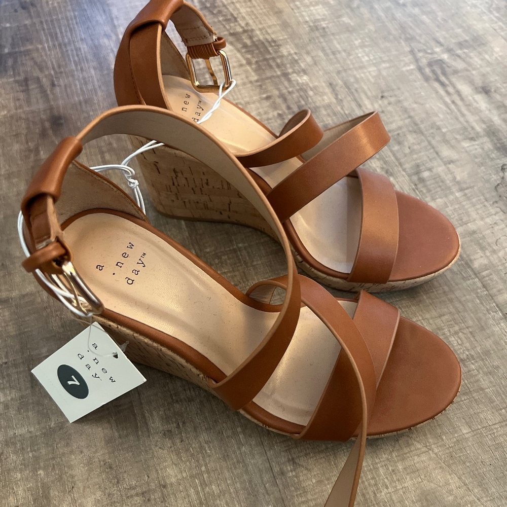 Target- A new day wedge sandals- new